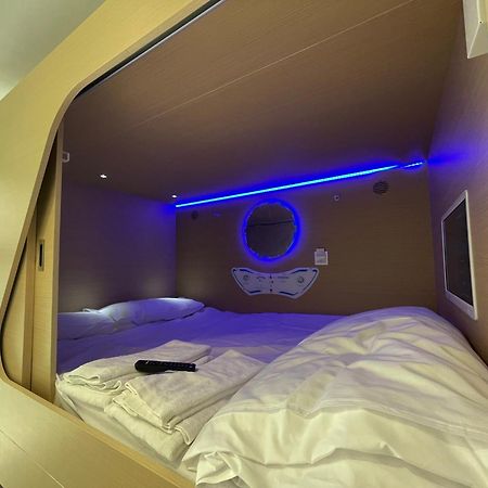Urban Cube Hostel Sevilla Eksteriør bilde